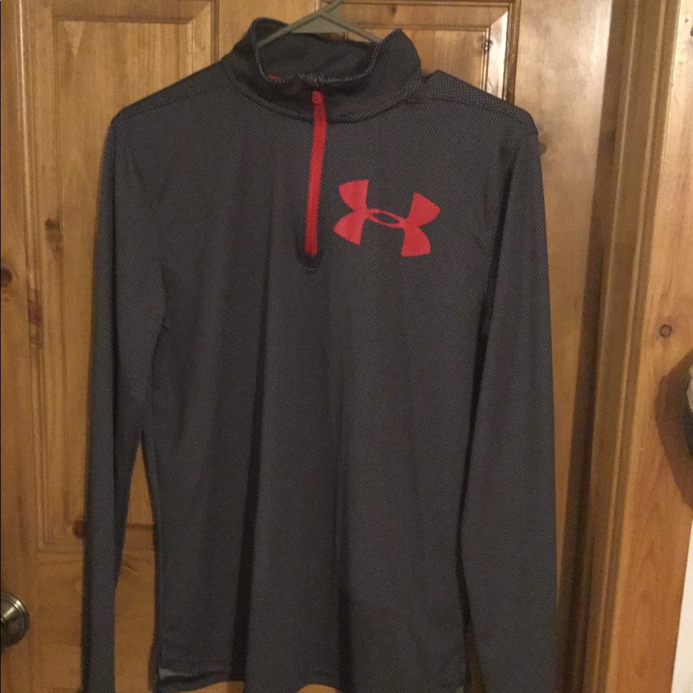 Long sleeved tee